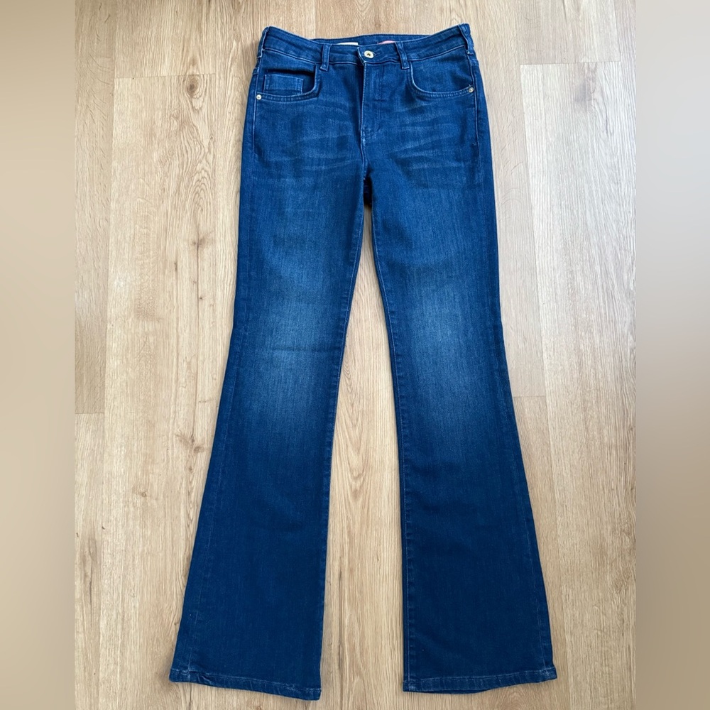 Pilcro Anthropologie Dark Blue Flare Classic Jeans Women’s Size 29